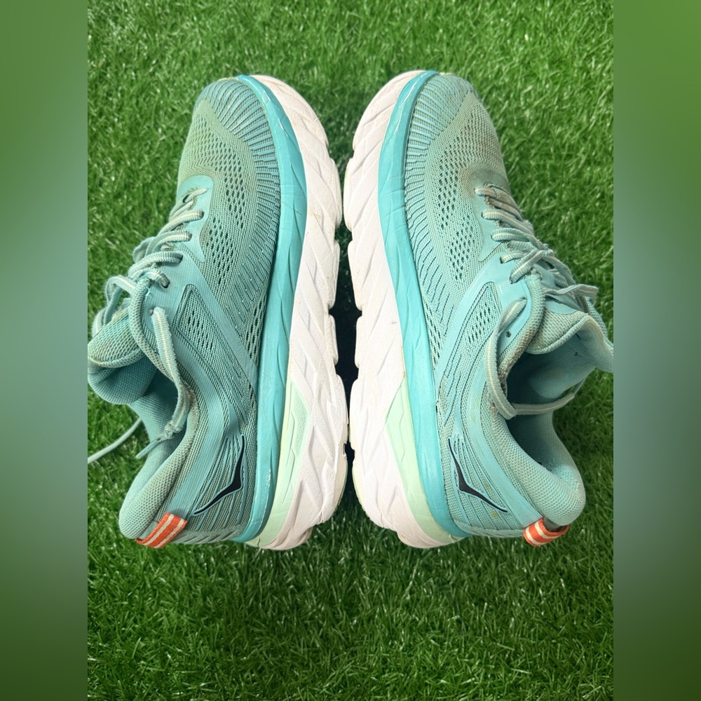 Women's‎ Women’s Bondi 7 Teal Athletic Shoes size 7.5